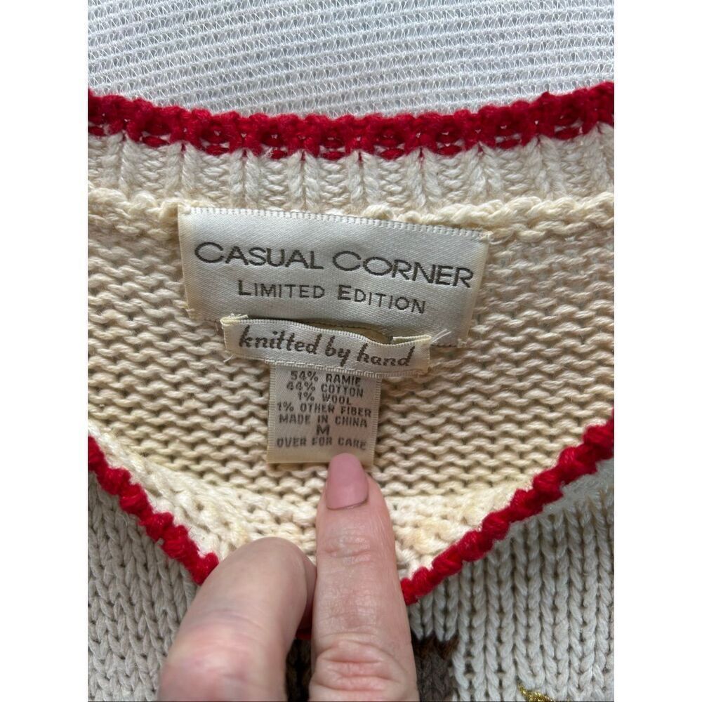 Vtg Casual Corner Christmas Sweater M Hand Knit Bear Tree Beaded Cottage Holiday - Picture 4 of 16